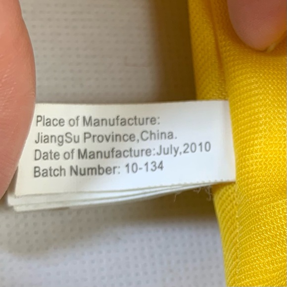 Toy Factory, Kyle Busch #18 NASCAR Collectible Logo Fire Suit Plush Dog. - Picture 11 of 12